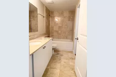 170 SE 14th #1402, Miami, FL 33131 - Photo 9