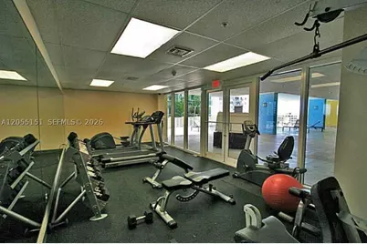 170 SE 14th #1402, Miami, FL 33131 - Photo 17