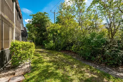3101 Oakland Shores #H105, Oakland Park, FL 33309 - Photo 5