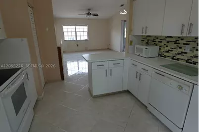 7030 NW 173rd #1602, Hialeah, FL 33015 - Photo 15