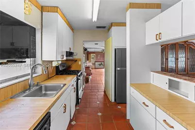 12465 SW 33rd, Miami, FL 33175 - Photo 17