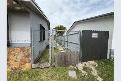 26162 SW 123rd #Rear, Homestead, FL 33032 - Photo 3