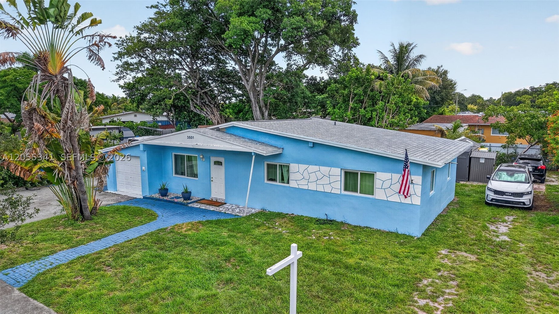 3501 SW 40th - 3501 SW 40th, West Park, FL 33023 Luxury Property | Jose Angel Pina