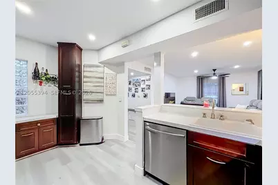 10790 NW 14th #196, Plantation, FL 33322 - Photo 7