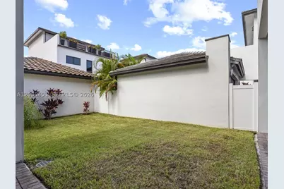 8143 NW 47th, Doral, FL 33166 - Photo 45