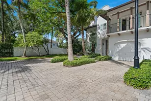 11054 SW 79th, Miami, FL 33156 - Photo 3