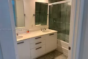 1050 Brickell, Miami, FL 33131 - Photo 13