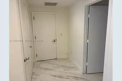 1050 Brickell #1520, Miami, FL 33131 - Photo 3