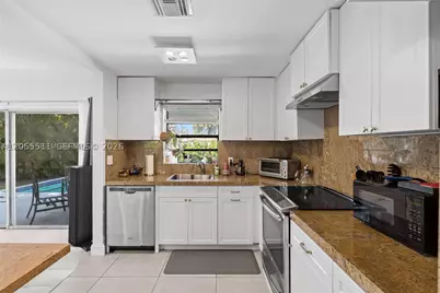 3035 Hayes, Hollywood, FL 33021 - Photo 15