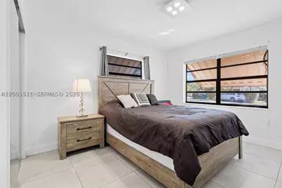 3035 Hayes, Hollywood, FL 33021 - Photo 25