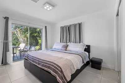 3035 Hayes, Hollywood, FL 33021 - Photo 19