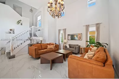 3846 W Gardenia, Weston, FL 33332 - Photo 3