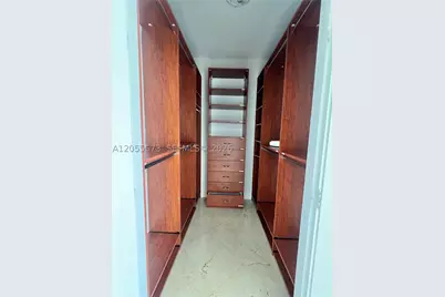 601 NE 36th #1307, Miami, FL 33137 - Photo 5