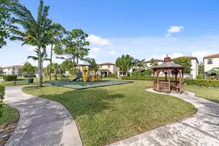 5010 Genove, Riviera Beach, FL 33410 - Photo 9