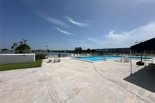 1301 NE Miami Gardens, Miami, FL 33179 - Photo 25