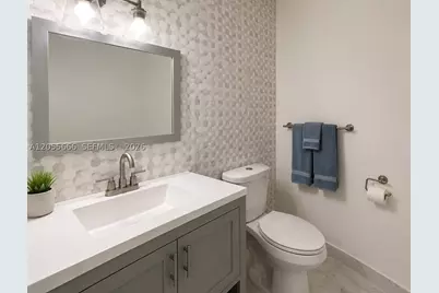 2260 NE 67th #1705, Fort Lauderdale, FL 33308 - Photo 7