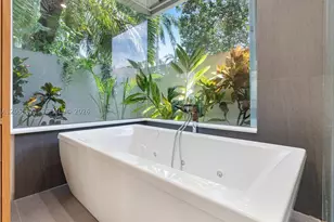 2499 Princeton, Weston, FL 33327 - Photo 13