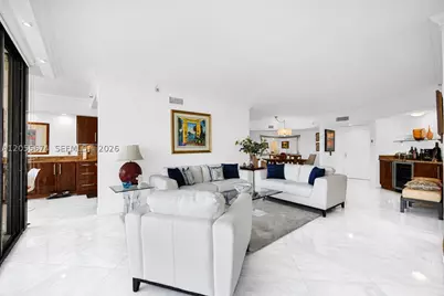 3000 Island #505, Aventura, FL 33160 - Photo 7