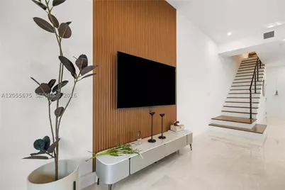 [Address not provided], Fort Lauderdale, FL 33304 - Photo 25