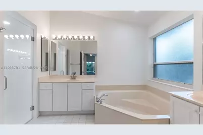 8688 Via Ancho, Boca Raton, FL 33433 - Photo 25
