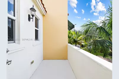 1732 NW 124th, Pembroke Pines, FL 33028 - Photo 15
