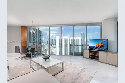 92 SW 3rd #3901, Miami, FL 33130 - Photo 5