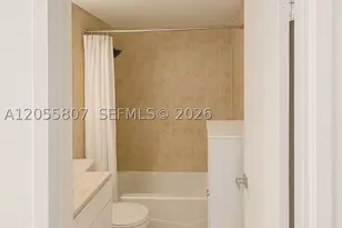 905 Brickell Bay, Miami, FL 33131 - Photo 15