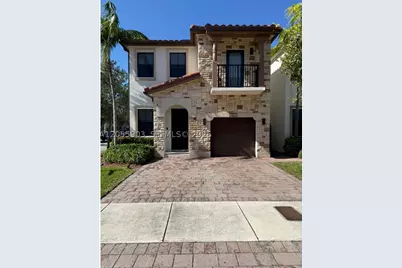 7022 NW 102nd, Doral, FL 33178 - Photo 3