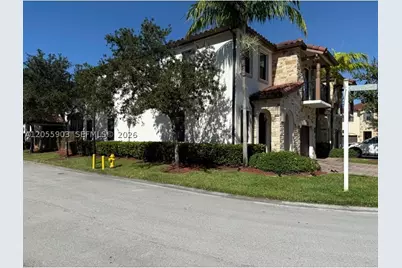 7022 NW 102nd, Doral, FL 33178 - Photo 5