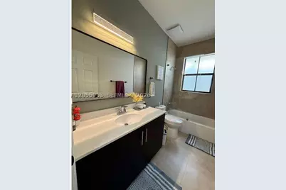 7022 NW 102nd, Doral, FL 33178 - Photo 49