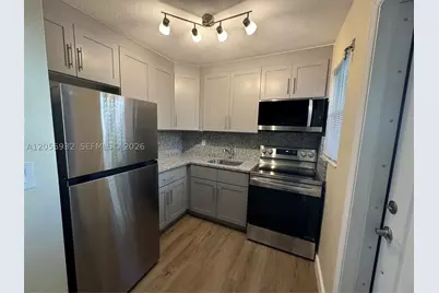 707 S 19th #3, Hollywood, FL 33020 - Photo 1