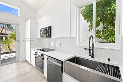 1457 NW 159th, Pembroke Pines, FL 33028 - Photo 11