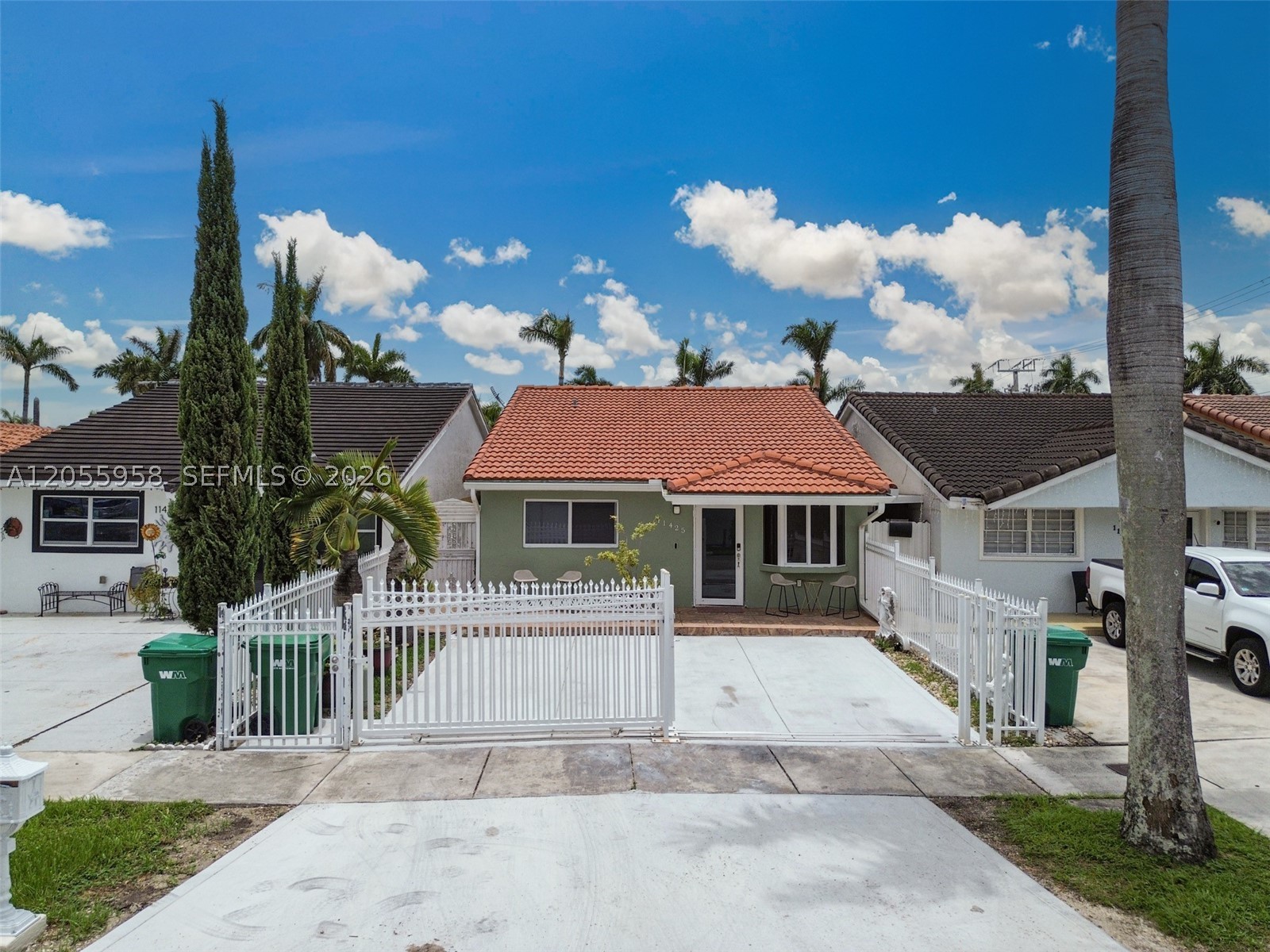 11425 NW 88th - 11425 NW 88th, Hialeah Gardens, FL 33018 Luxury Property | Jose Angel Pina