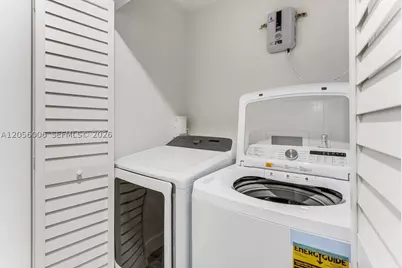 600 N 66th, Hollywood, FL 33024 - Photo 17