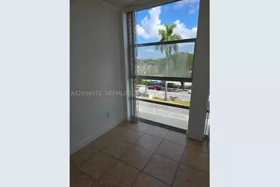 2000 Atlantic Shores #404, Hallandale, FL 33009 - Photo 3