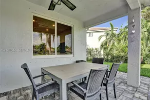 1216 Chinaberry, Weston, FL 33327 - Photo 71