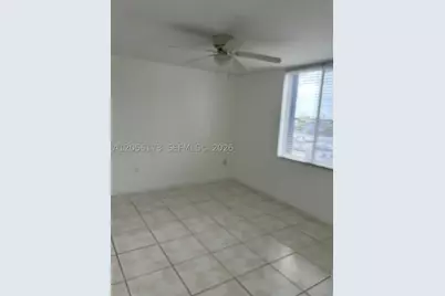 10000 NW 80th #2456, Hialeah Gardens, FL 33016 - Photo 17