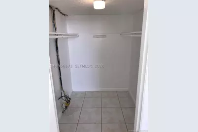 10000 NW 80th #2456, Hialeah Gardens, FL 33016 - Photo 9