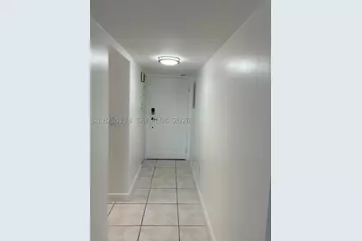 10000 NW 80th #2456, Hialeah Gardens, FL 33016 - Photo 25