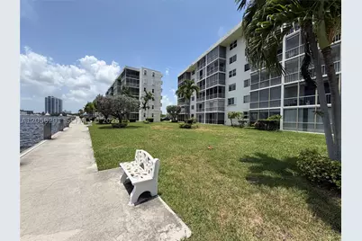 3020 Marcos #S-307, Aventura, FL 33160 - Photo 17
