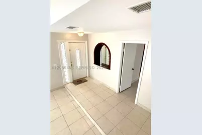 613 Patio Village, Weston, FL 33326 - Photo 9