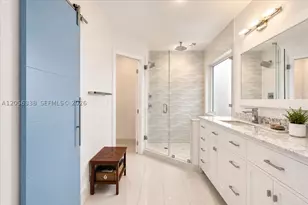 325 Somerset, Weston, FL 33326 - Photo 13