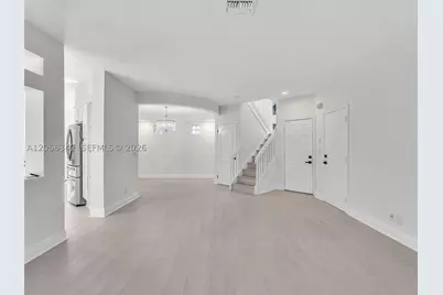 11407 Lakeview, Coral Springs, FL 33071 - Photo 37