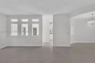11407 Lakeview, Coral Springs, FL 33071 - Photo 25