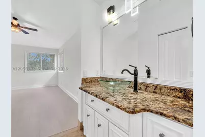 11407 Lakeview, Coral Springs, FL 33071 - Photo 45