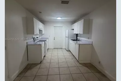 1132 NE 5th #2, Fort Lauderdale, FL 33304 - Photo 5