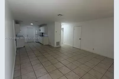1132 NE 5th #2, Fort Lauderdale, FL 33304 - Photo 3