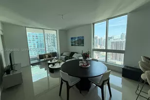300 S Biscayne, Miami, FL 33131 - Photo 1