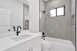 2445 SW 43rd, Fort Lauderdale, FL 33317 - Photo 15