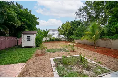 2241 Madison, Hollywood, FL 33020 - Photo 17